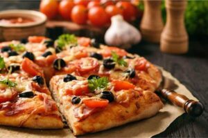 Bật Mí Cách Làm Pizza Cực Đơn Giản Ngay Tại Nhà